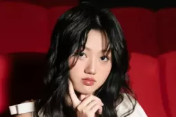 Là "ảnh hậu trẻ nhất Việt Nam" nhưng lại nhiều lần không được xem phim mình đóng