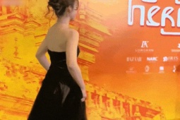 Mỹ nhân Việt được báo Hàn tung hô  đẹp không thua Song Hye Kyo , nhan sắc khiến xứ Trung chao đảo