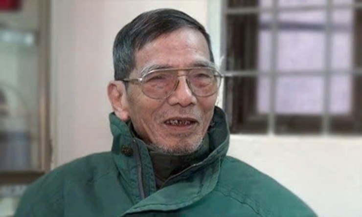 Ông được phong tặng Nghệ sĩ Ưu tú ngày 25/1/1994. Năm 2019, Trần Hạnh nhận danh hiệu Nghệ sĩ Nhân dân ở tuổi 90. Hai năm sau, ông qua đời vì nhiều bệnh tuổi già.