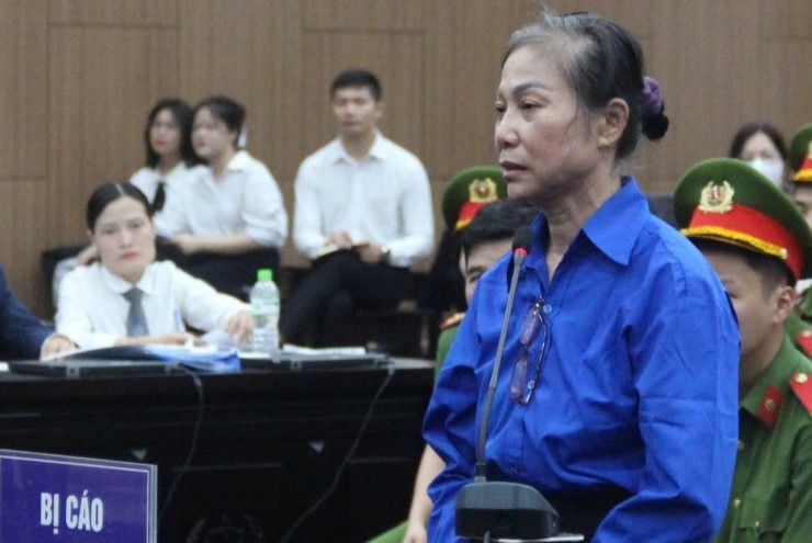 Cựu bí thư Hoàng Thị Thúy Lan khai dùng tiền hối lộ làm từ thiện, ủng hộ người nghèo