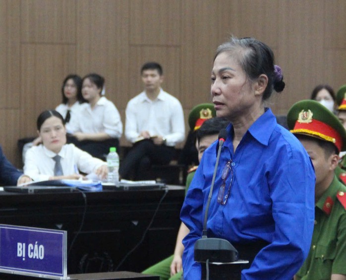 Bị cáo Hoàng Thị Thuý Lan tại phiên toà