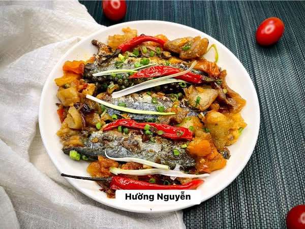 Ăn cá sẽ bị &#39;não cá vàng&#39; - Kiêng kỵ tai hại khiến nhiều sĩ tử thiếu chất dinh dưỡng, ảnh hưởng kết quả thi - 2