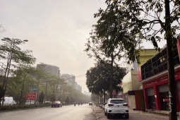 Hàng triệu người dân Thủ đô Hà Nội và miền Bắc ngán ngẩm điệp khúc thời tiết kéo dài những ngày tới
