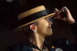 G-Dragon chia sẻ khoảnh khắc phải lòng Việt Nam