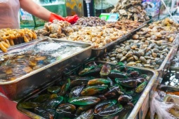 4 chiêu trò cần cảnh giác khi mua hải sản