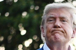 Ông Trump: Thay đổi chính quyền ở Iran sẽ gây ra hỗn loạn