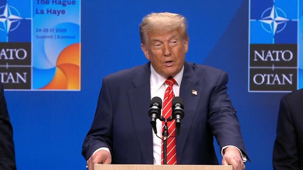 Ông Trump phát biểu tại Hội nghị thượng đỉnh NATO (ảnh: Sky News)