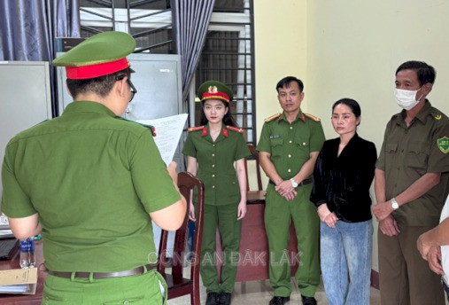 Cơ quan CSĐT Công an tỉnh Đắk Lắk khởi tố, bắt tạm giam bà Nguyễn Thị Hợi. Ảnh: Công an cung cấp