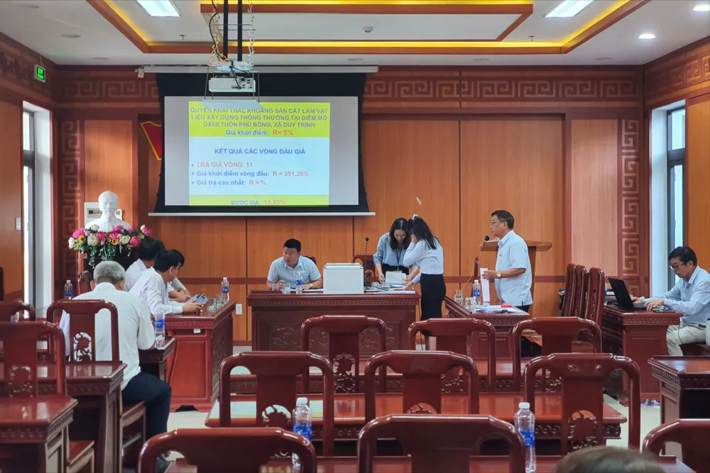 Mỏ cát giá khởi điểm 1,8 tỉ, doanh nghiệp đấu giá lên 138 tỉ. Ảnh: TN