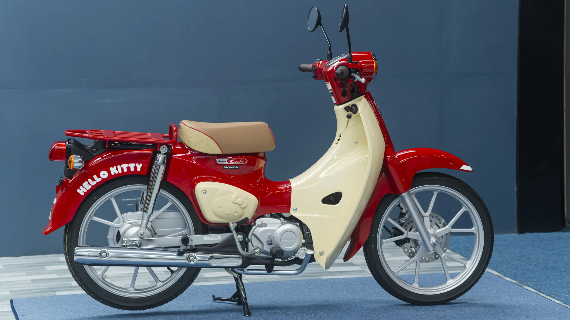 Honda Super Cub bản giới hạn được đưa về Việt Nam - 2