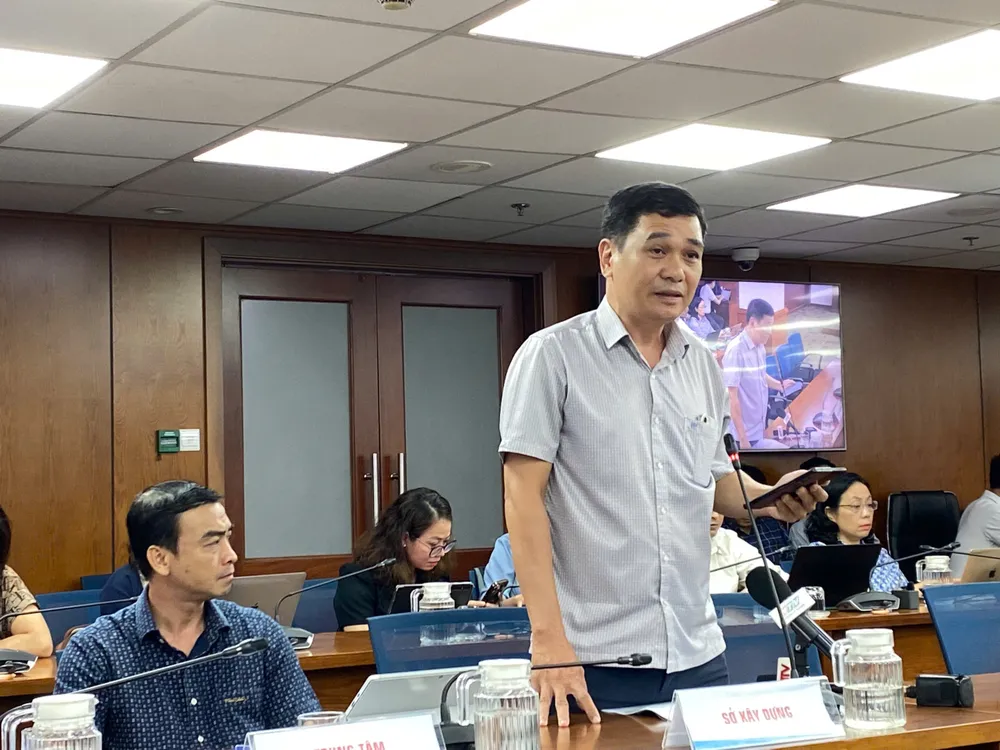 Ông Nguyễn Kiên Giang - Phó trưởng phòng Quản lý bảo trì và khai thác công trình giao thông (Sở Xây dựng).