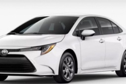 Lý do ô tô Toyota vừa tăng giá thêm 7 triệu đồng