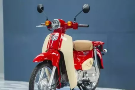 Honda Super Cub bản giới hạn được đưa về Việt Nam