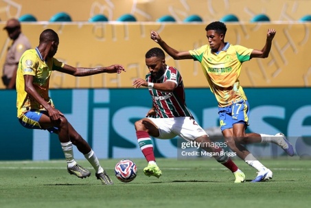 Sundowns suýt gây sốc Fluminense, báo chí ví von như Muhammad Ali đấu Foreman