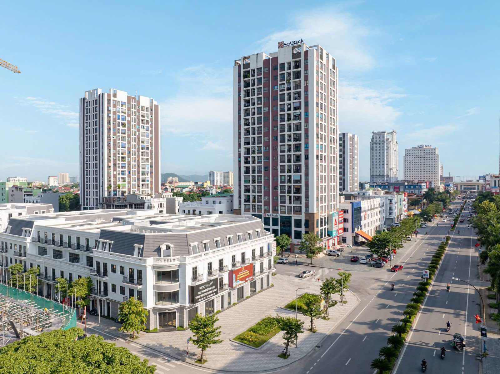 Vincom Shophouse Diamond Legacy hiện chỉ còn chưa tới 10 căn, đồng nghĩa, cuộc đua sở hữu đang bước vào chặng cuối cùng