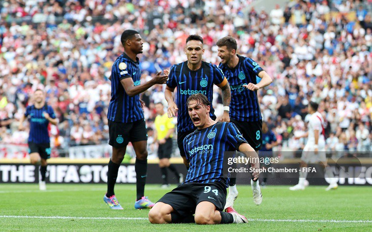 Tiền đạo trẻ&nbsp;Pio Esposito mở tỷ số cho Inter Milan