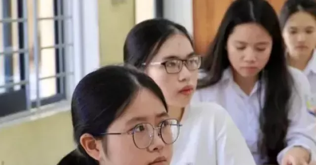 Nhận xét, giải đề thi tốt nghiệp Ngữ văn chương trình 2018