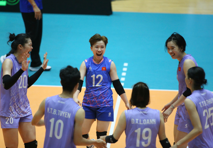 Tuyển Việt Nam khí thế hừng hực sau AVC Nations Cup và&nbsp;Korabelka (Nga) là "thuốc thử liều cao" tại VTV Cup