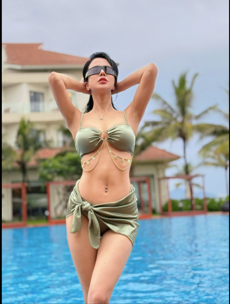 Người hâm mộ nhận xét Diệp Lâm Anh ngày càng xinh đẹp, táo bạo từ khi yêu người mẫu Phạm Kiên. Ảnh: FB Diệp Lâm Anh