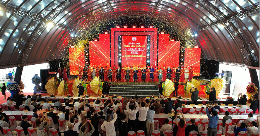 Lễ khai mạc hội chợ triển lãm Vietbiuld 2025 TP.HCM - Lần 1 được diễn ra vào sáng ngày 25/06/2025