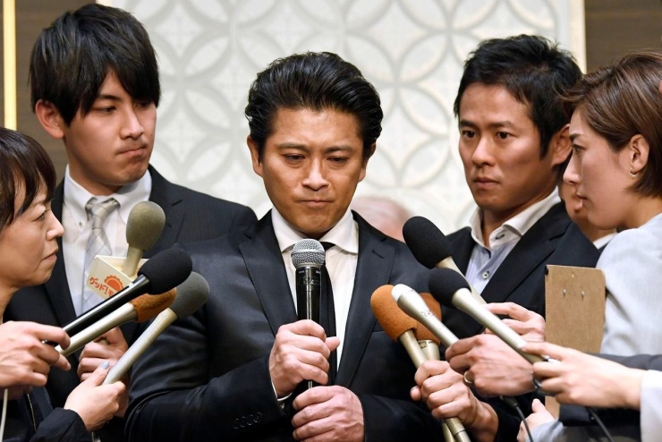 Năm 2018, TOKIO cũng từng loại thành viên&nbsp;Tatsuya Yamaguchi vì quấy rối nữ sinh