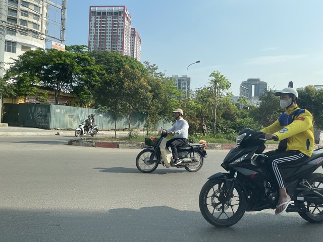 Theo dự báo thời tiết, ban ngày miền Bắc vẫn nắng nóng trước khi có mưa.
