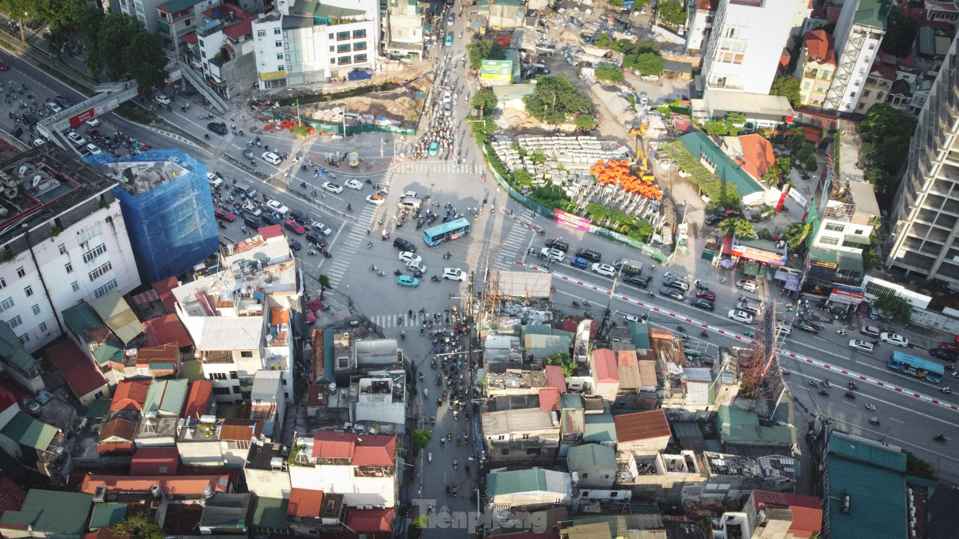 Con đường &#39;đắt nhất hành tinh&#39; ở Hà Nội tiếp tục lỡ hẹn giải phóng mặt bằng - 9