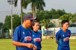 Cầu thủ Việt kiều bị loại khỏi tuyển nữ Việt Nam dự vòng loại Asian Cup