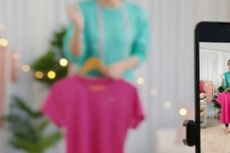 Khủng hoảng niềm tin, khan cổ livestream cả tiếng chỉ chốt được 3 đơn hàng
