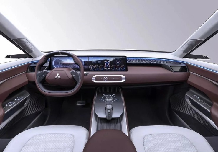 Mitsubishi Xforce sắp dậy sóng với phiên bản 7 chỗ - 4