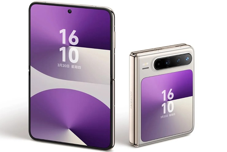 Galaxy Z Fold 6 và&nbsp;Huawei Pura X khi gập lại và mở ra.