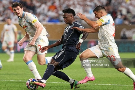 Video bóng đá Salzburg - Real Madrid: Vinicius chói sáng, sao trẻ ấn định (FIFA Club World Cup)