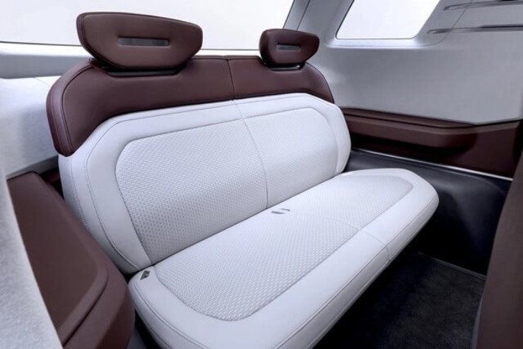 Mitsubishi Xforce sắp dậy sóng với phiên bản 7 chỗ - 7