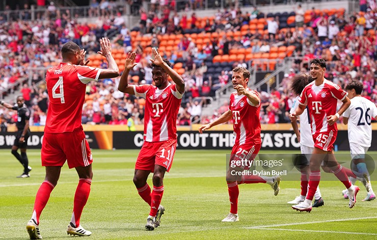 Bayern Munich thể hiện sức mạnh trước&nbsp;Auckland City