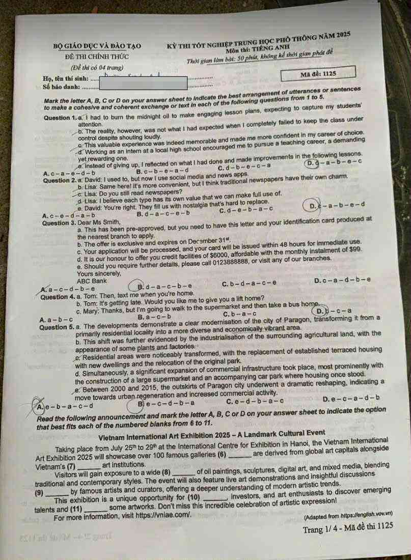 Vỡ òa cảm xúc kết thúc thi theo chương trình mới, cập nhật giải đề - 9