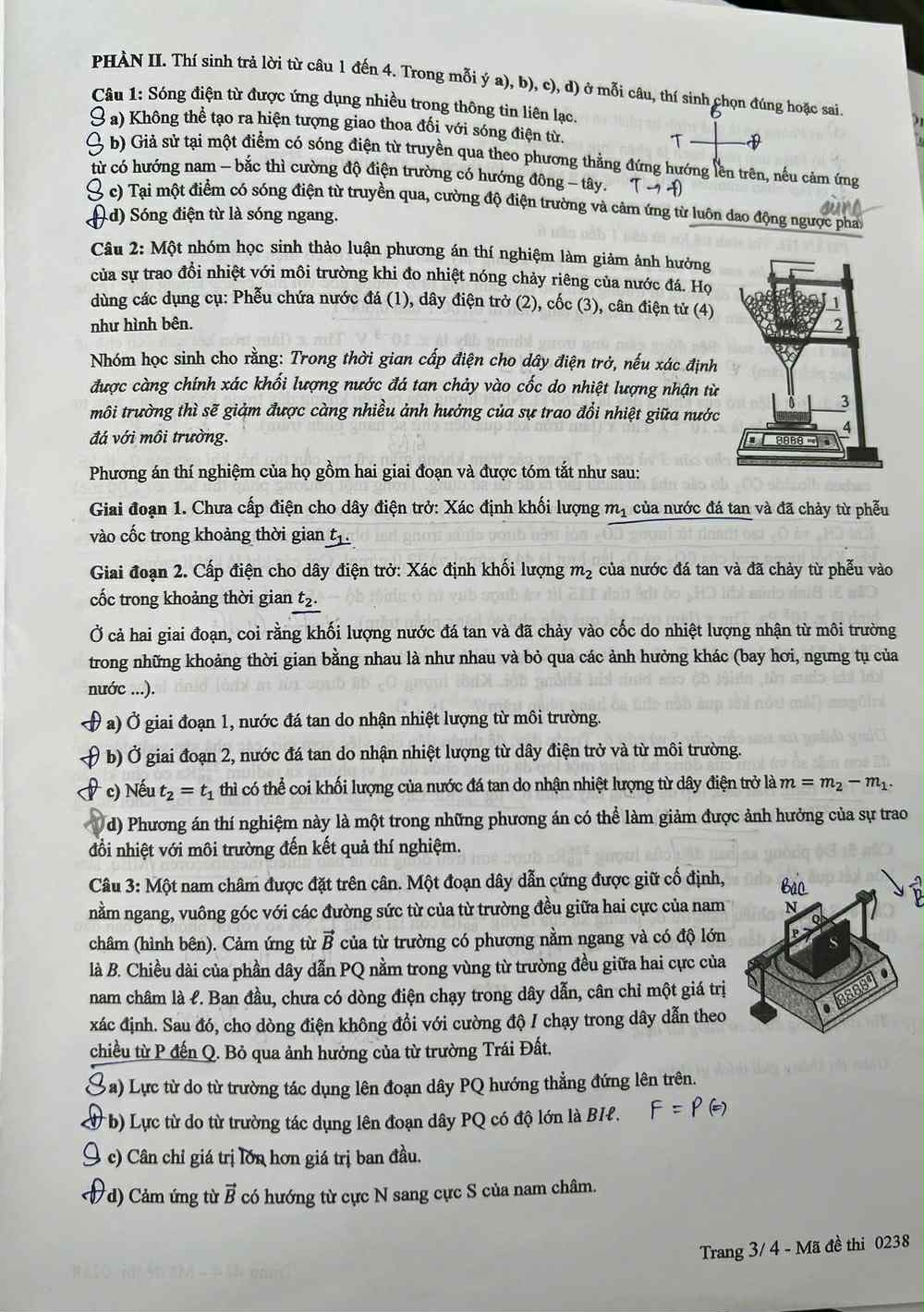 Vỡ òa cảm xúc kết thúc thi theo chương trình mới, cập nhật giải đề - 19