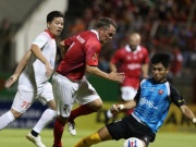Video bóng đá Việt Nam All Stars - Huyền thoại MU: Michael Owen rực sáng