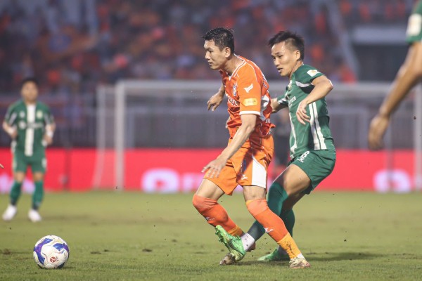 Trực tiếp bóng đá Đà Nẵng - Bình Phước: Xà ngang cứu thua, Công Phượng đá phạt (Playoff V-League) - 4