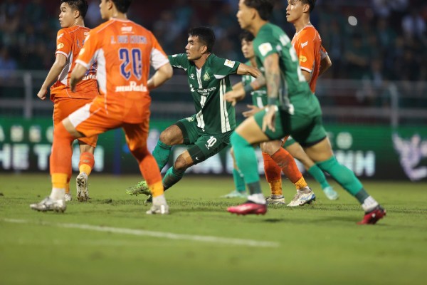 Trực tiếp bóng đá Đà Nẵng - Bình Phước: Xà ngang cứu thua, Công Phượng đá phạt (Playoff V-League) - 2