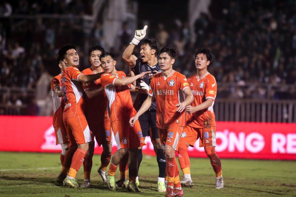Trực tiếp bóng đá Đà Nẵng - Bình Phước: Chiến thắng xứng đáng (Playoff V-League) (Hết giờ) - 8