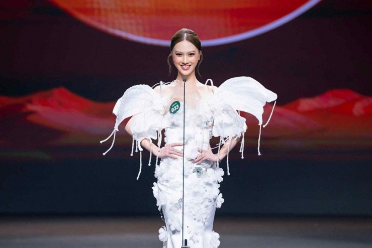 Trần Nhật Lệ (SBD 033 - Quảng Ninh)