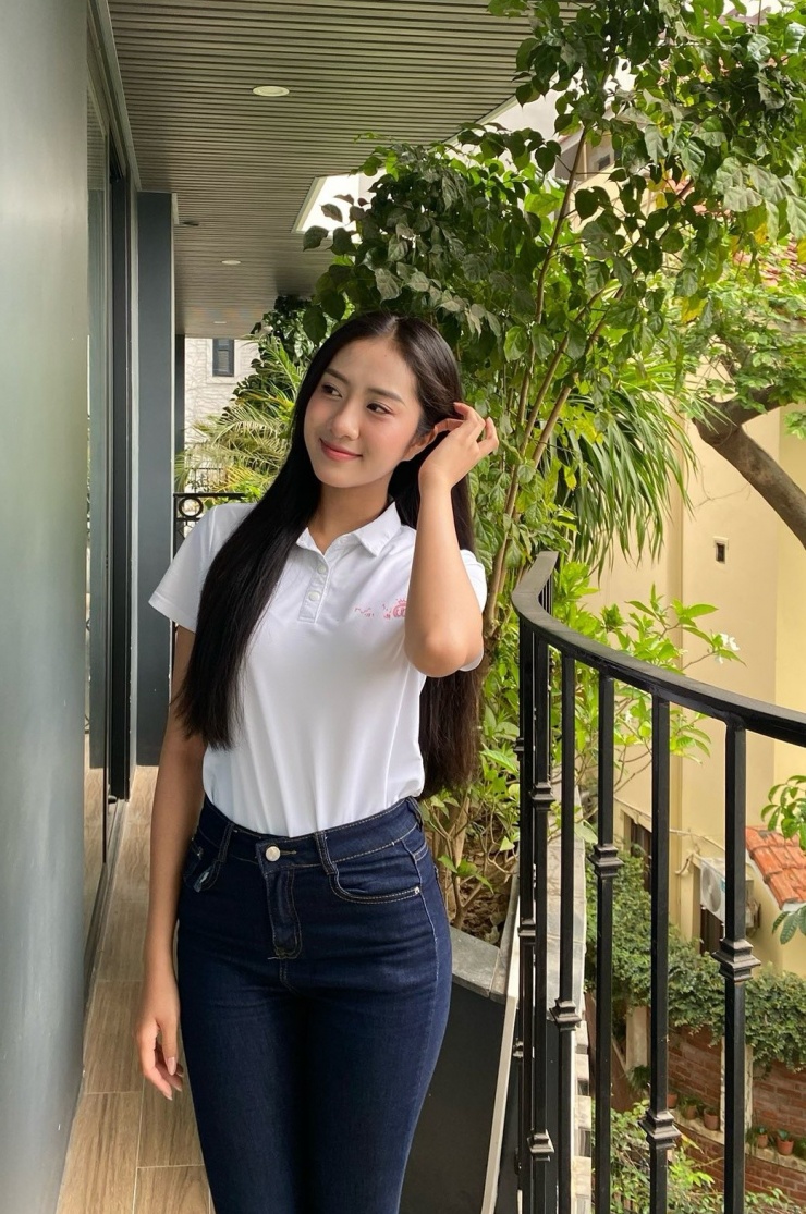Nét mộc mạc của Hà Trúc Linh ở đời thường.
