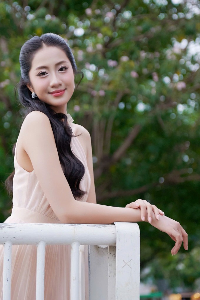 Hà Trúc Linh - từ cô gái Phú Yên tự ti nhan sắc đến tân Hoa hậu Việt Nam - 10