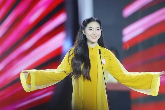 Đối với Châu Anh, cuộc thi nhan sắc uy tín này là cơ hội để các thí sinh khẳng định bản thân không chỉ có ngoại hình xinh đẹp mà còn có trí tuệ, bản lĩnh và lòng nhân ái. Cô muốn mang đến hình ảnh người phụ nữ Việt Nam hiện đại vừa dịu dàng sâu sắc nhưng cũng đầy mạnh mẽ kiên cường.
