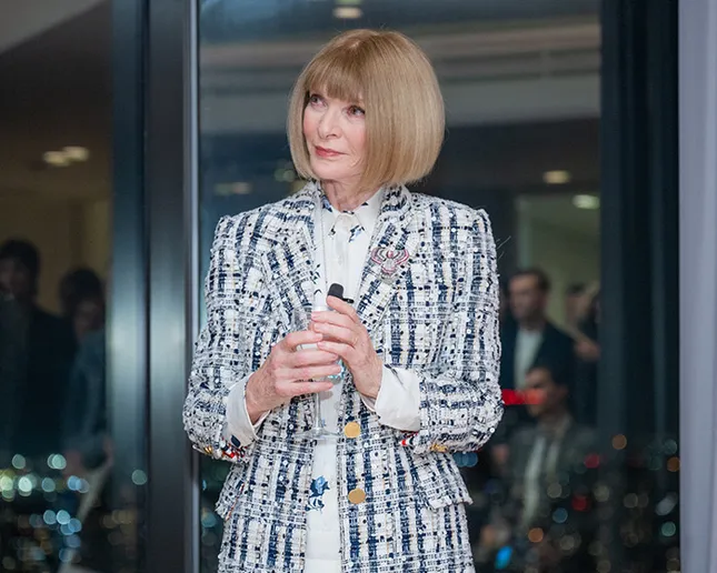 Anna Wintour rời vị trí Tổng biên tập tạp chí Vogue Mỹ, kết thúc 
