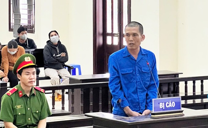 Huỳnh Văn Hận tại tòa. Ảnh: Nam An