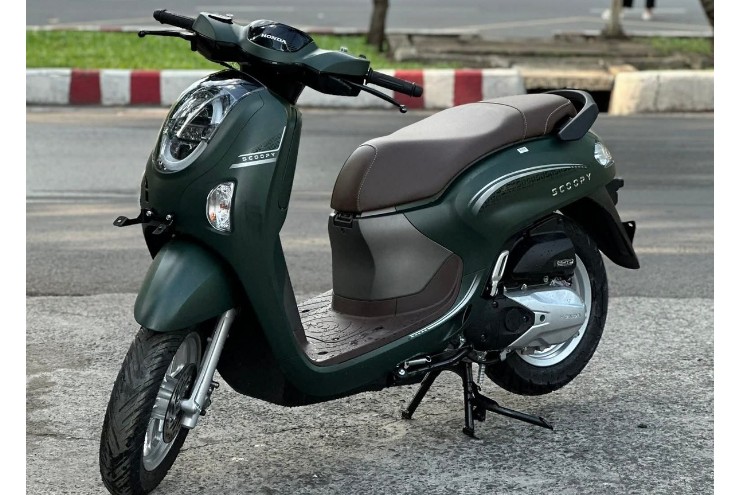 Bảng giá Honda Scoopy cập nhật tháng 6/2025: Bản Thái đắt gấp đôi bản Indonesia! - 1