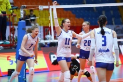 Fan bóng chuyền VTV Cup sững sờ: CLB Nga vừa đến buổi sáng, chiều đã thắng U21 Thái Lan