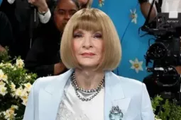 Anna Wintour rời vị trí Tổng biên tập tạp chí Vogue Mỹ, kết thúc  " đế chế "  37 năm