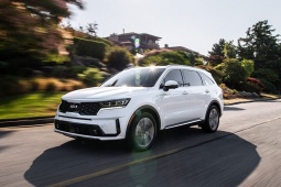 Giá xe KIA Sorento tháng 6/2025, ưu đãi tới 80 triệu đồng